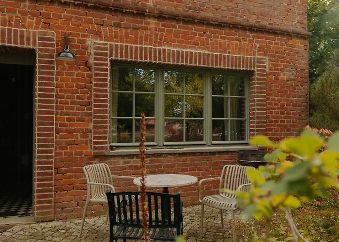 Design Amid Wild Uckermark Nature בית נופש *